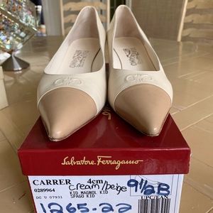 Salvatore Ferragamo two tone beige pumps 9 1/2